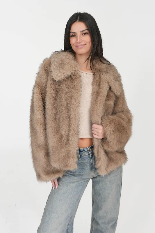 Jackets For T-Shirt Fan Gear-So Chic Faux Fur Jacket